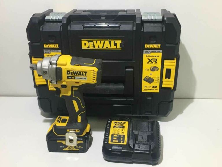 KLUCZ UDAROWY DEWALT DCF894 ZESTAW