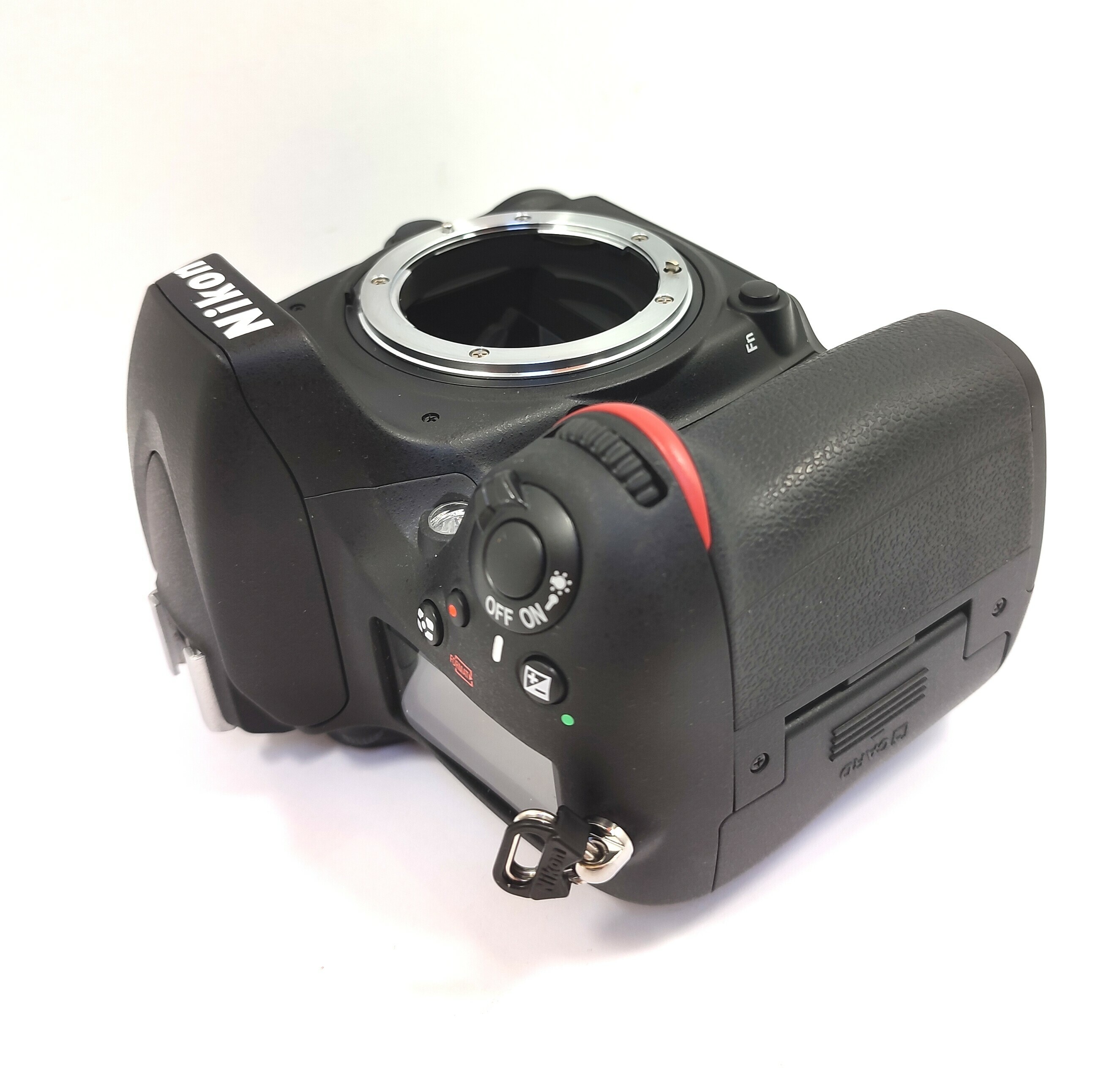 aparat-nikon-d610-body-zestaw-igla-stan-uzywany