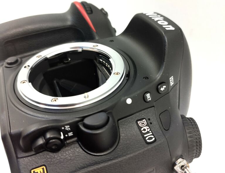 aparat-nikon-d610-body-zestaw-igla-jana-pawla-ii-41a-warszawa