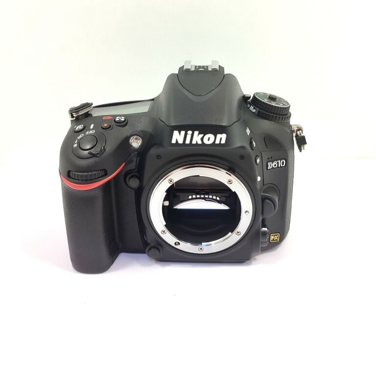 aparat-nikon-d610-body-zestaw-igla-w-zestawie-korpus