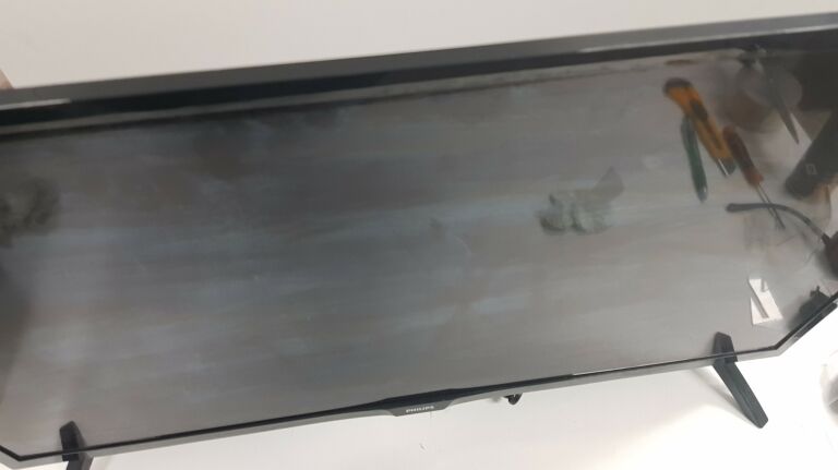 TELEWIZOR PHILIPS 32PHS4012/1 (BEZ PILOTA)