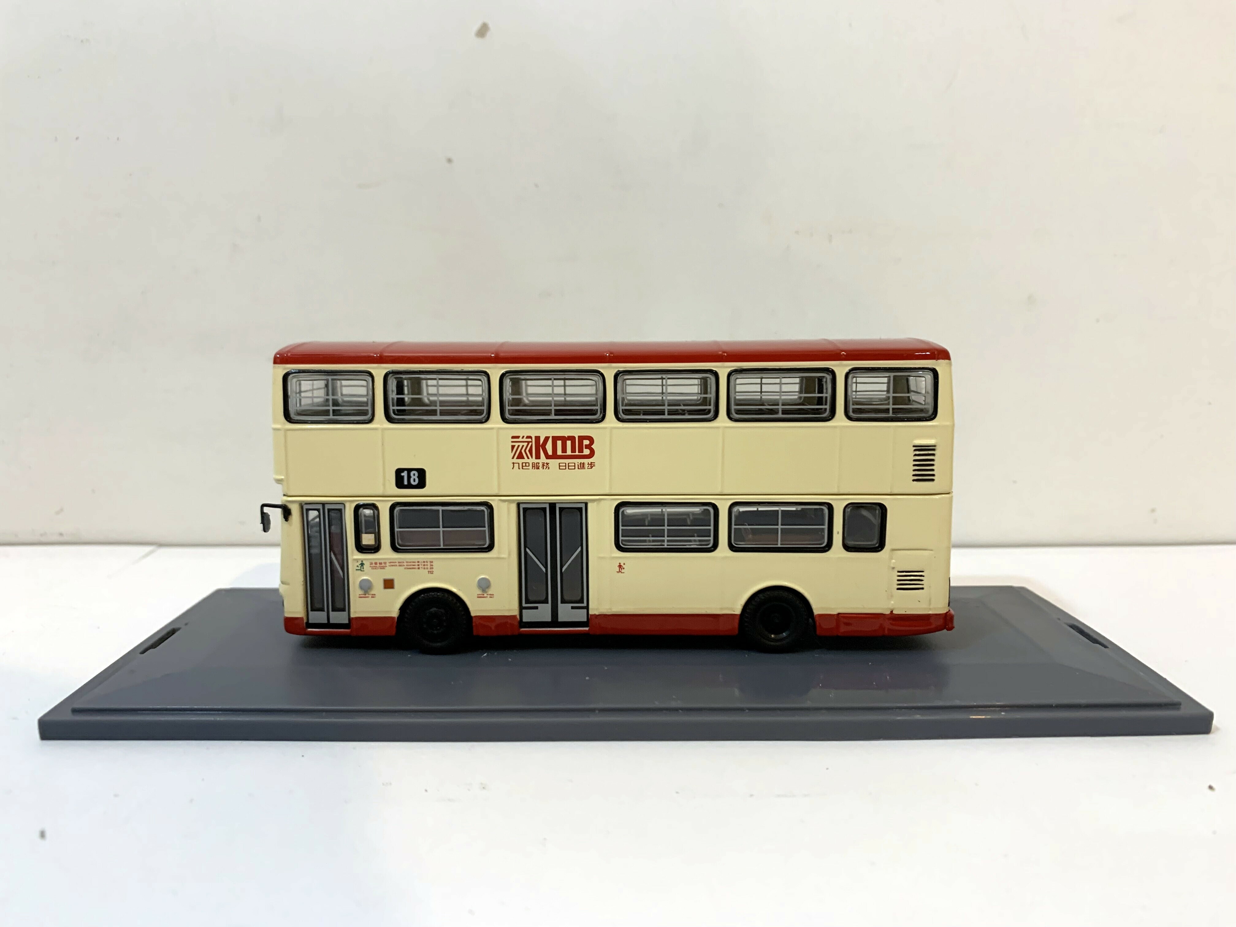 model-autobusu-the-original-omnibus-company-vii-wroclawska-71-krakow