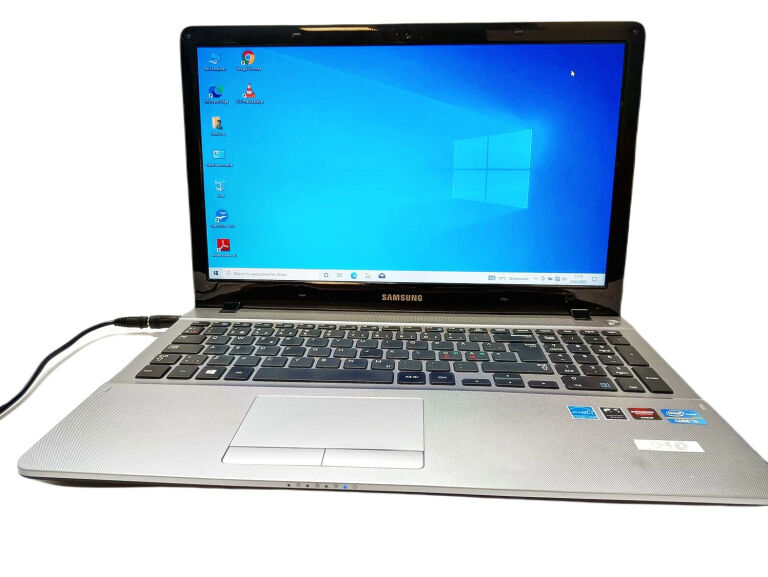 LAPTOP SAMSUNG NP370R5E 120GB/8GB WINDOWS 10HOME