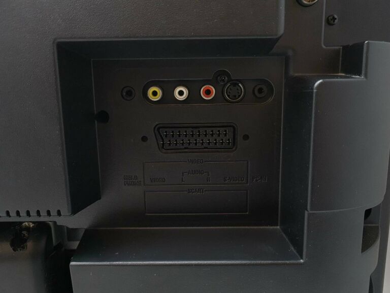 TELEWIZOR FUNAI 22" LT6-M22BB