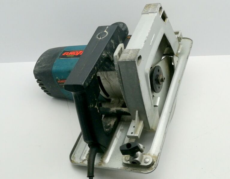 PILARKA UKOSOWA EUROTEC CS221 2600W