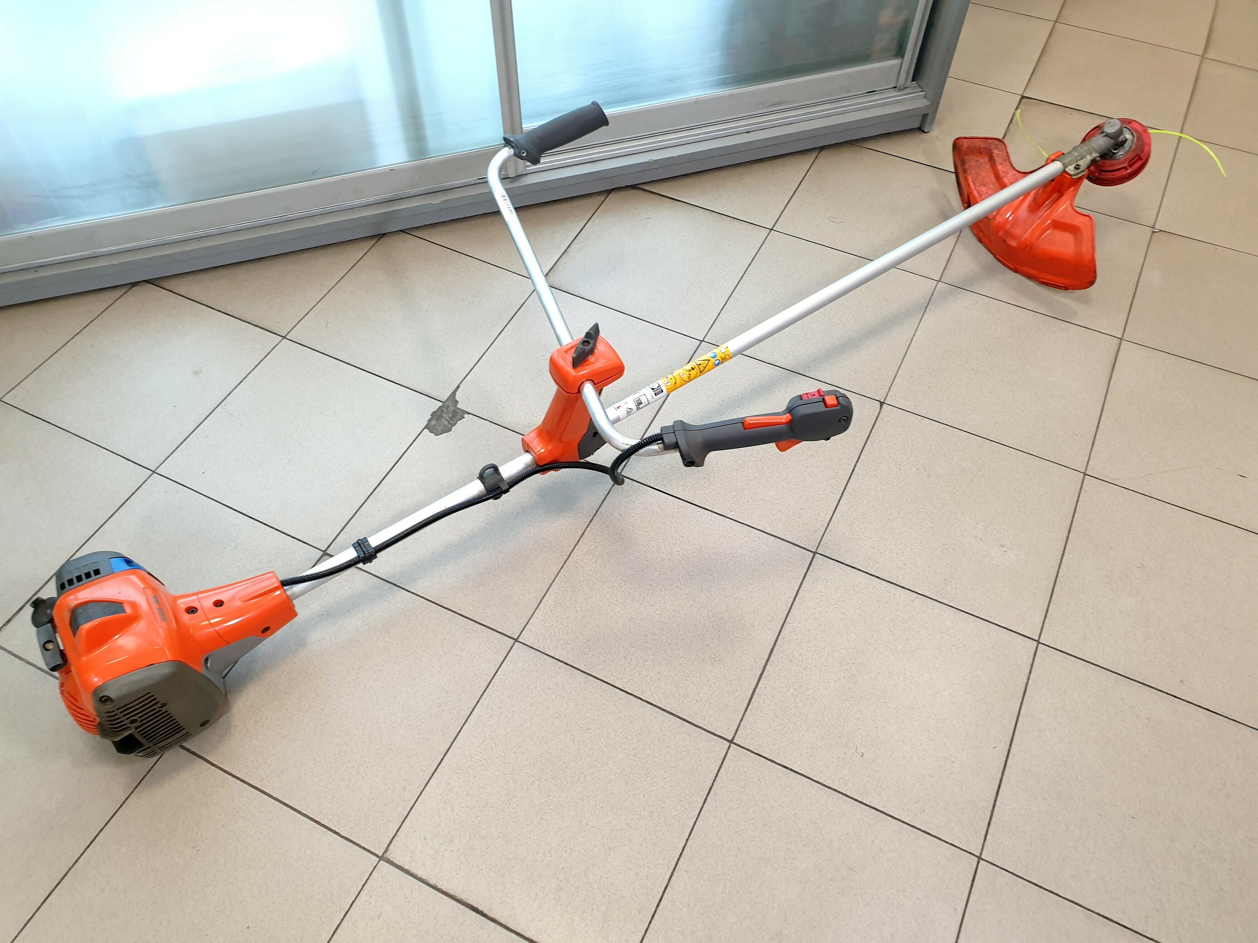 wykaszarka-spalinowa-husqvarna-525rx-kod-producenta-525rx