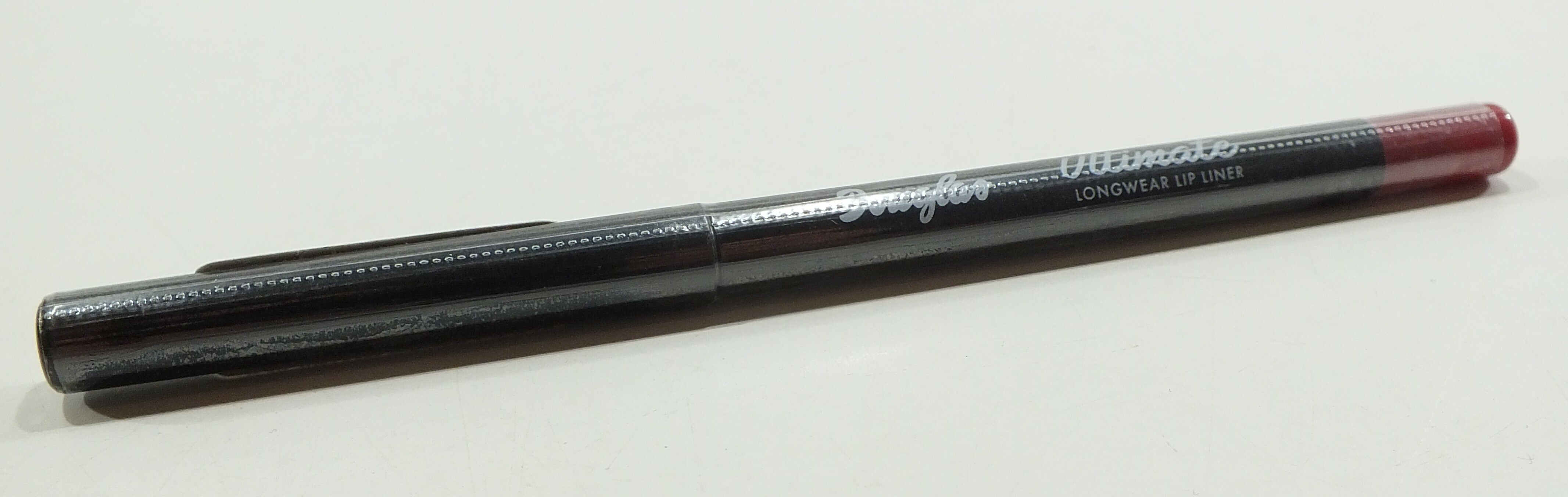 douglas-ultimate-longwear-lip-liner-aubergine-12-stan-nowy