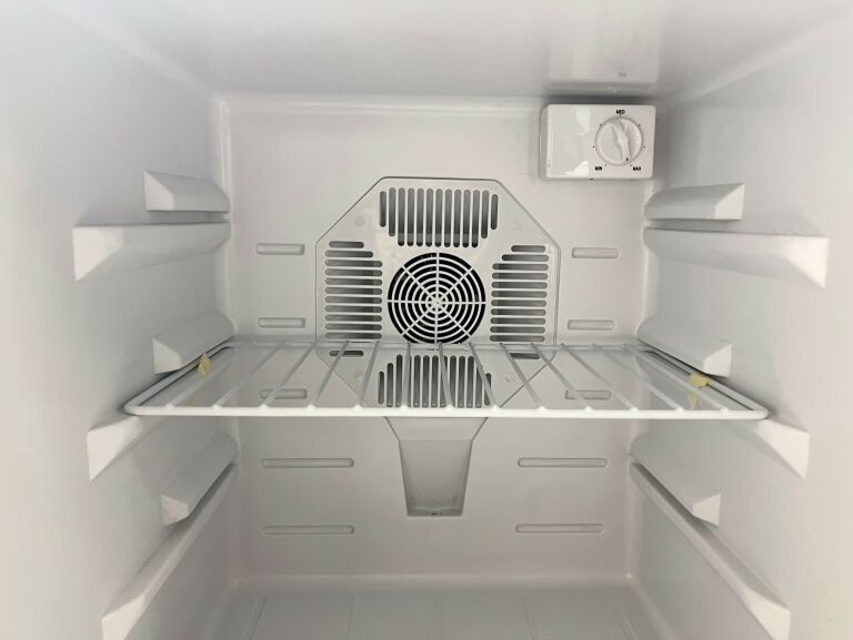 lodowka-52l-germin-max-52l-szerokosc-produktu-44