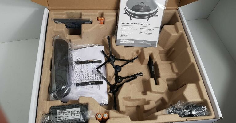 ROBOT SPRZĄTAJĄCY SILVERCREST SSRA1