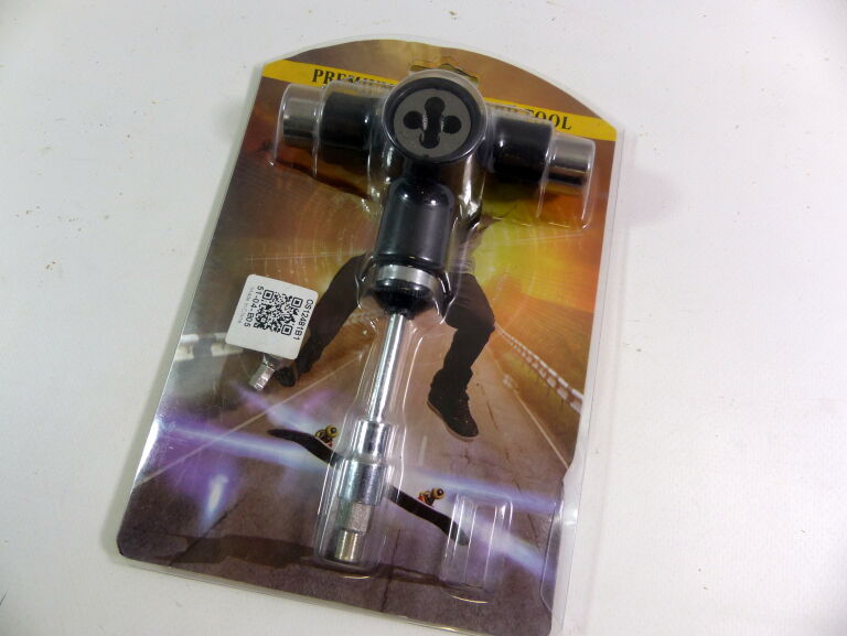 skateboard-tool-all-in-one-przenosny-zestaw-glogowska-6-swiebodzin