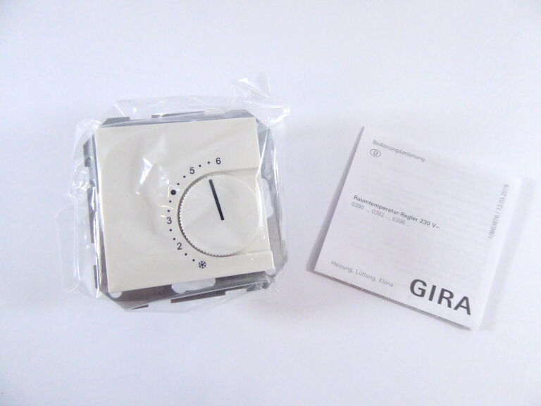 termostat-pokojowy-przelaczajacy-gira-0390603-powierzchnia-grzewcza-1