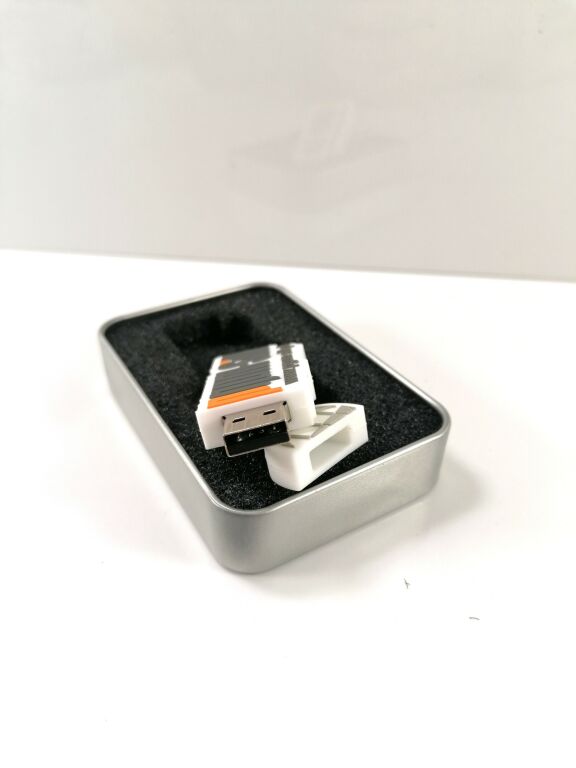PENDRIVE PGUM-SILL GUMOWE 16GB