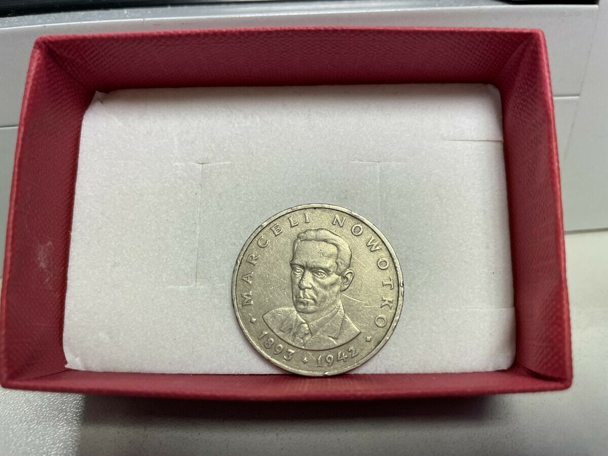 moneta-marceli-nowotko-1893-1942-nominal-20-zl-sliczna-54-sj-wroclaw