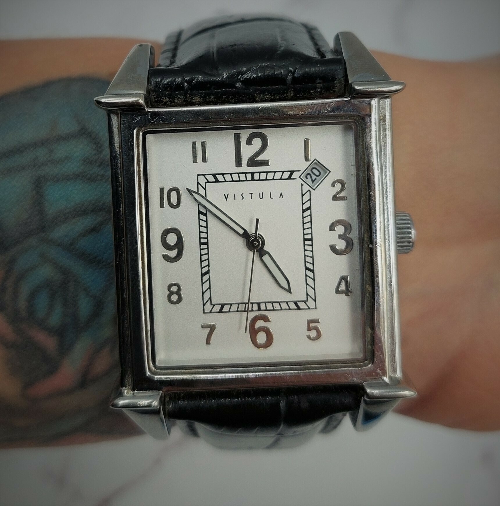 nakrecany-zegarek-vistula-dufour-z-datownikiem-kazimierza-wielkiego-37-olkusz