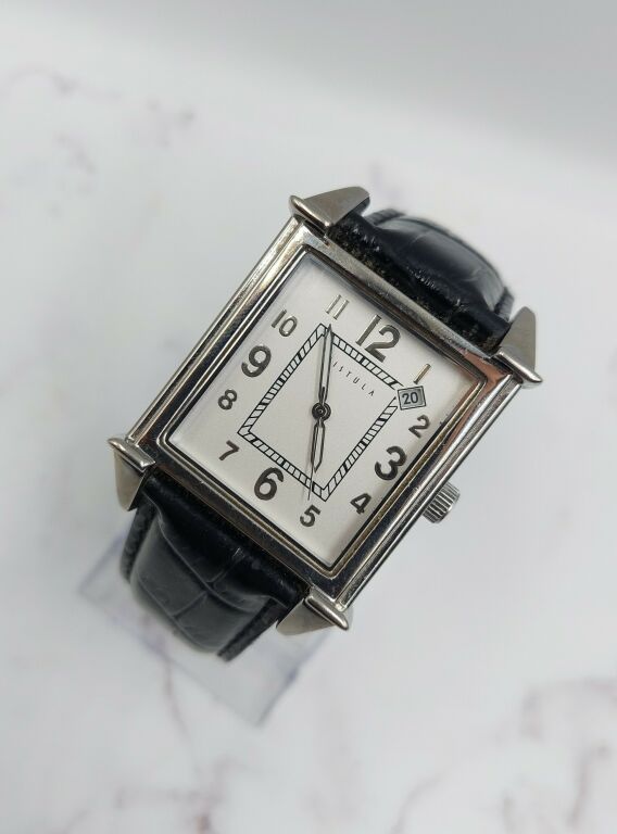 nakrecany-zegarek-vistula-dufour-z-datownikiem-rodzaj-analogowe