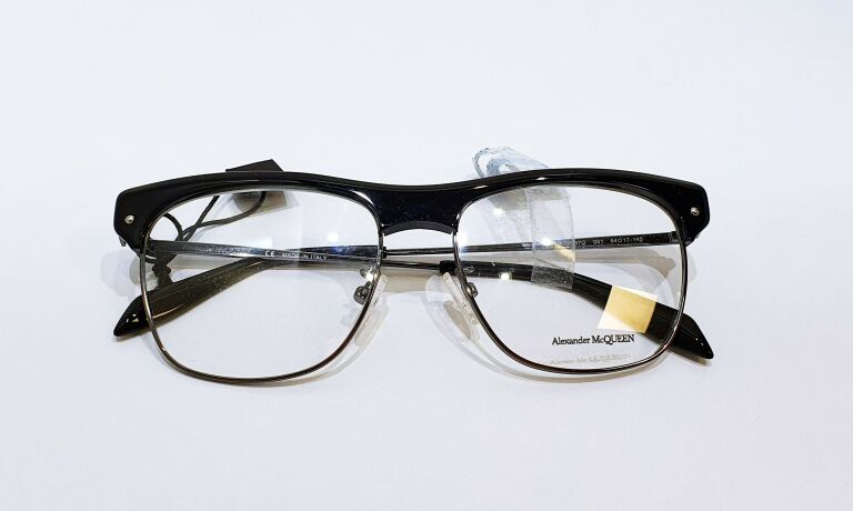 OPRAWKI KOREKCYJNE ALEXANDER MCQUEEN AM0237O 001