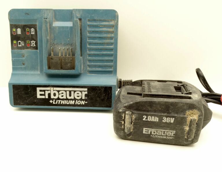 MŁOTOWIERTARKA ERBAUER ERT576SDS SDS PLUS 36 W