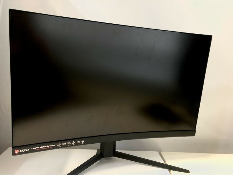 MONITOR MSI OPTIX 24'' G24C4 W PUDEŁKU STOJAK