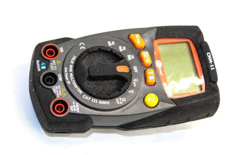 multimetr-cyfrowy-sonel-cmm-11-model-cmm-11