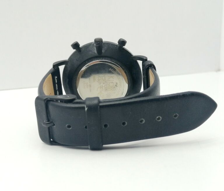 zegarek-kiomi-czarny-meski-funkcje-brak