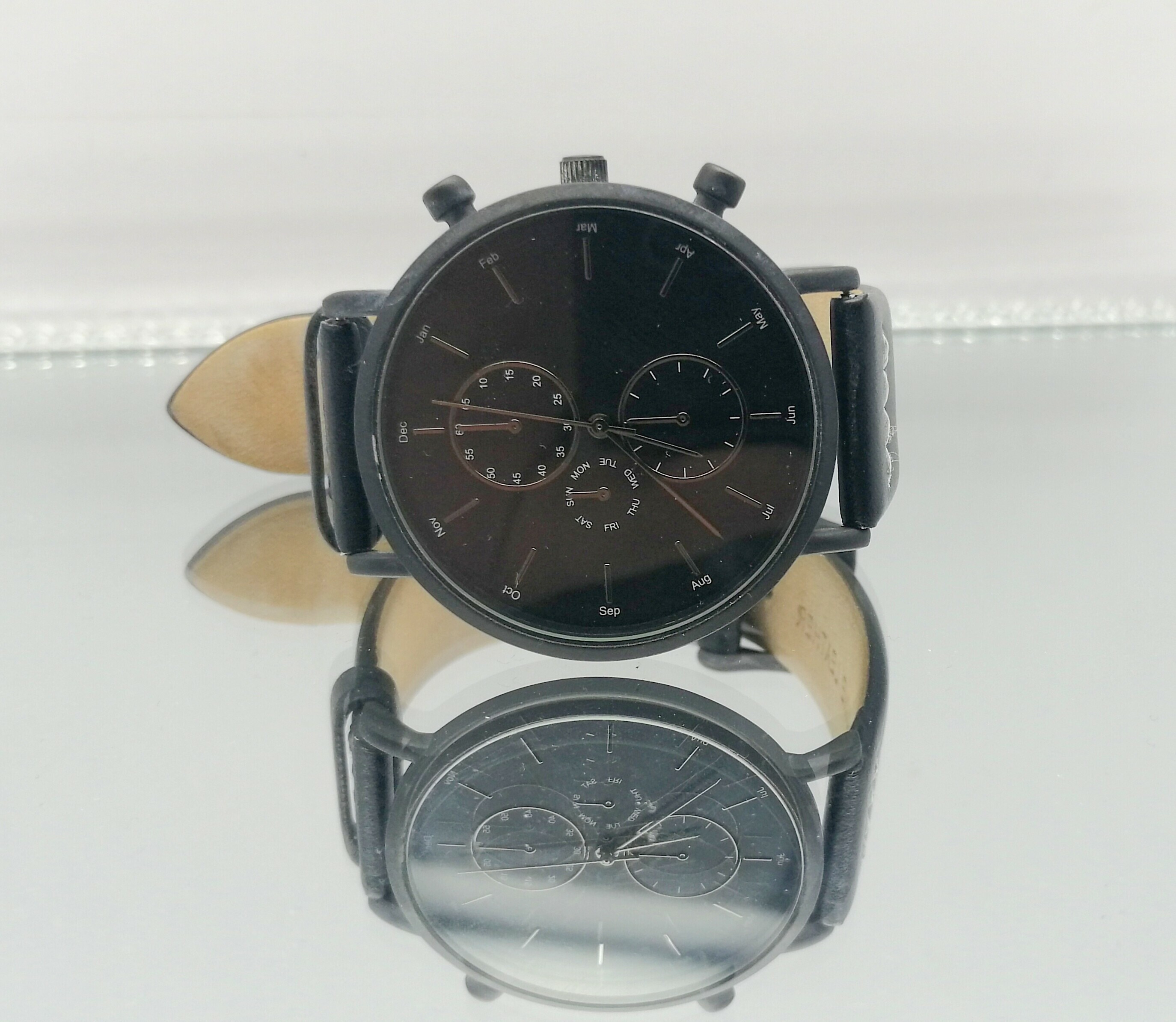 zegarek-kiomi-czarny-meski-stan-uzywany