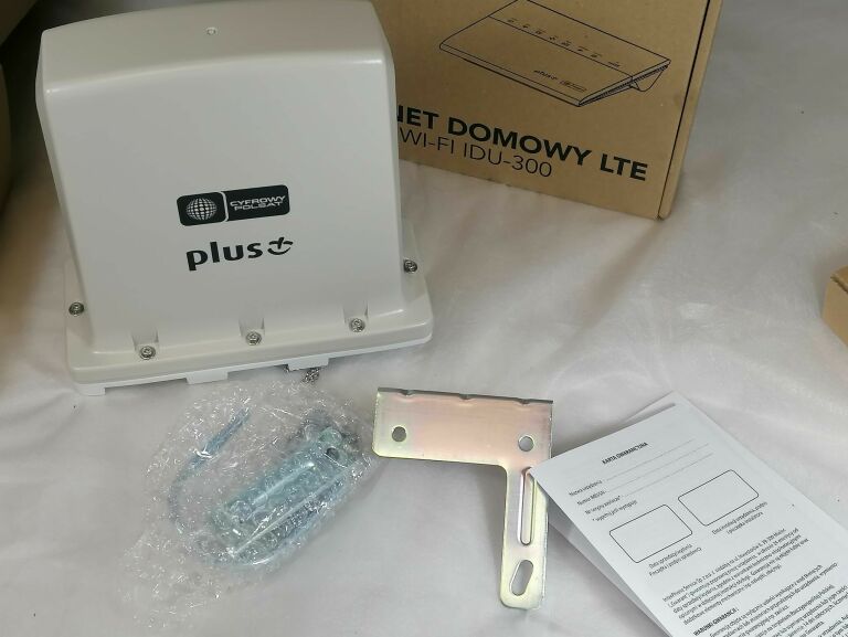 ZESTAW ROUTER MODEM ODU IDU 300 BEZ SIMLOCKA