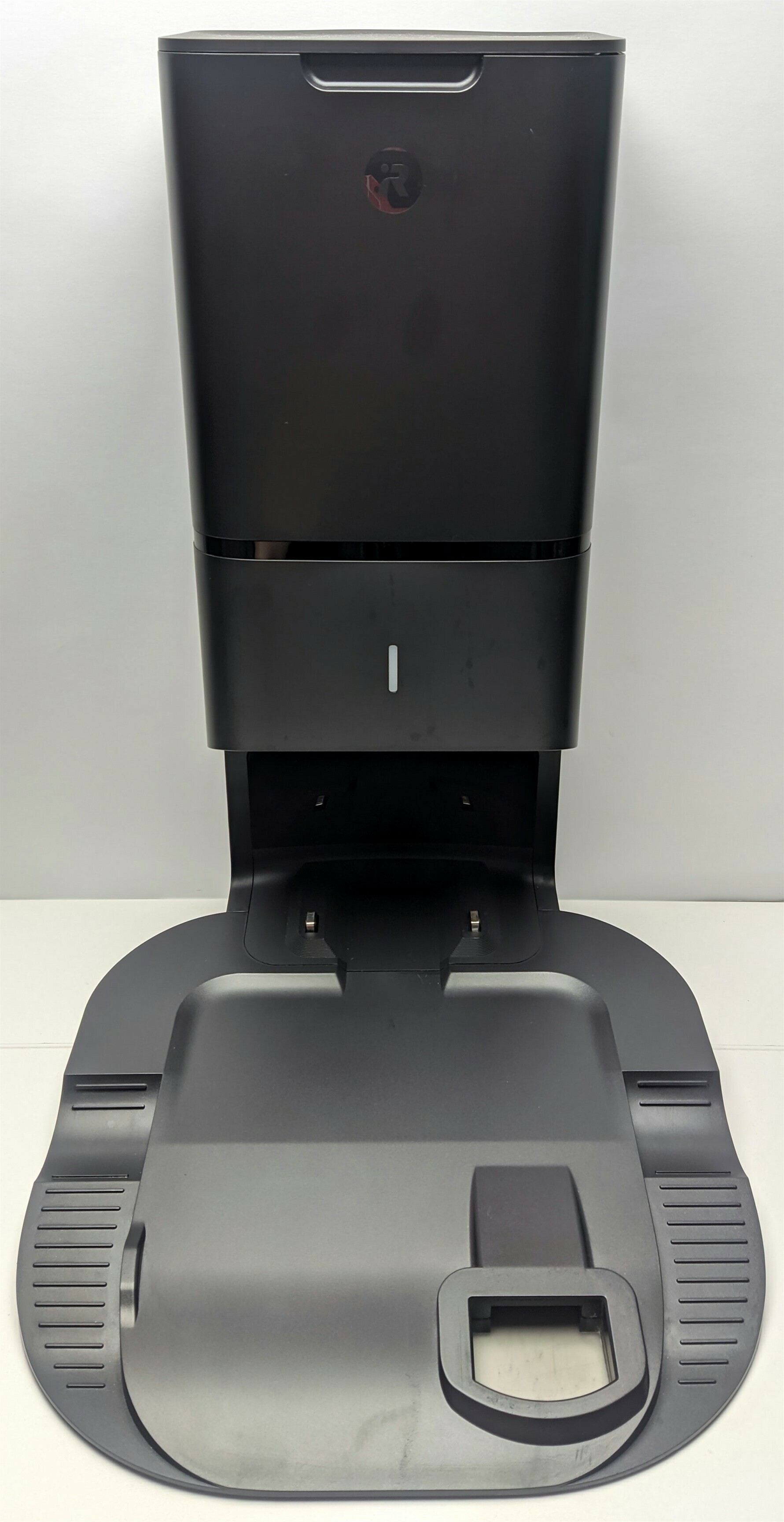 robot-sprzatajacy-irobot-roomba-i7-ean-5060359289728