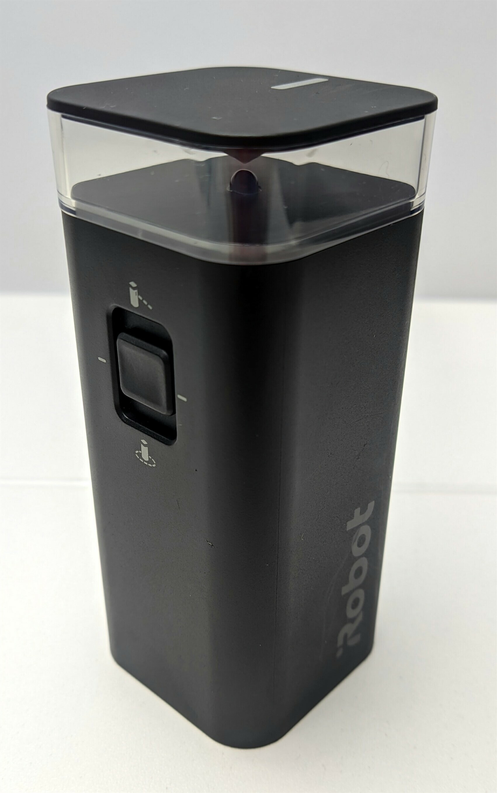 robot-sprzatajacy-irobot-roomba-i7-czujniki-antykolizyjny