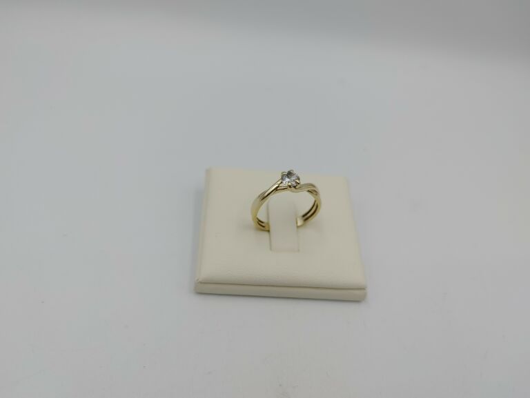 piekny-pierscionek-p585-221g-pilsudskiego-8-chojnice