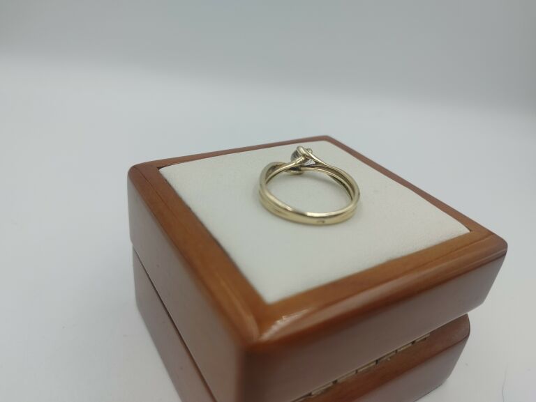 piekny-pierscionek-p585-221g-material-zloto