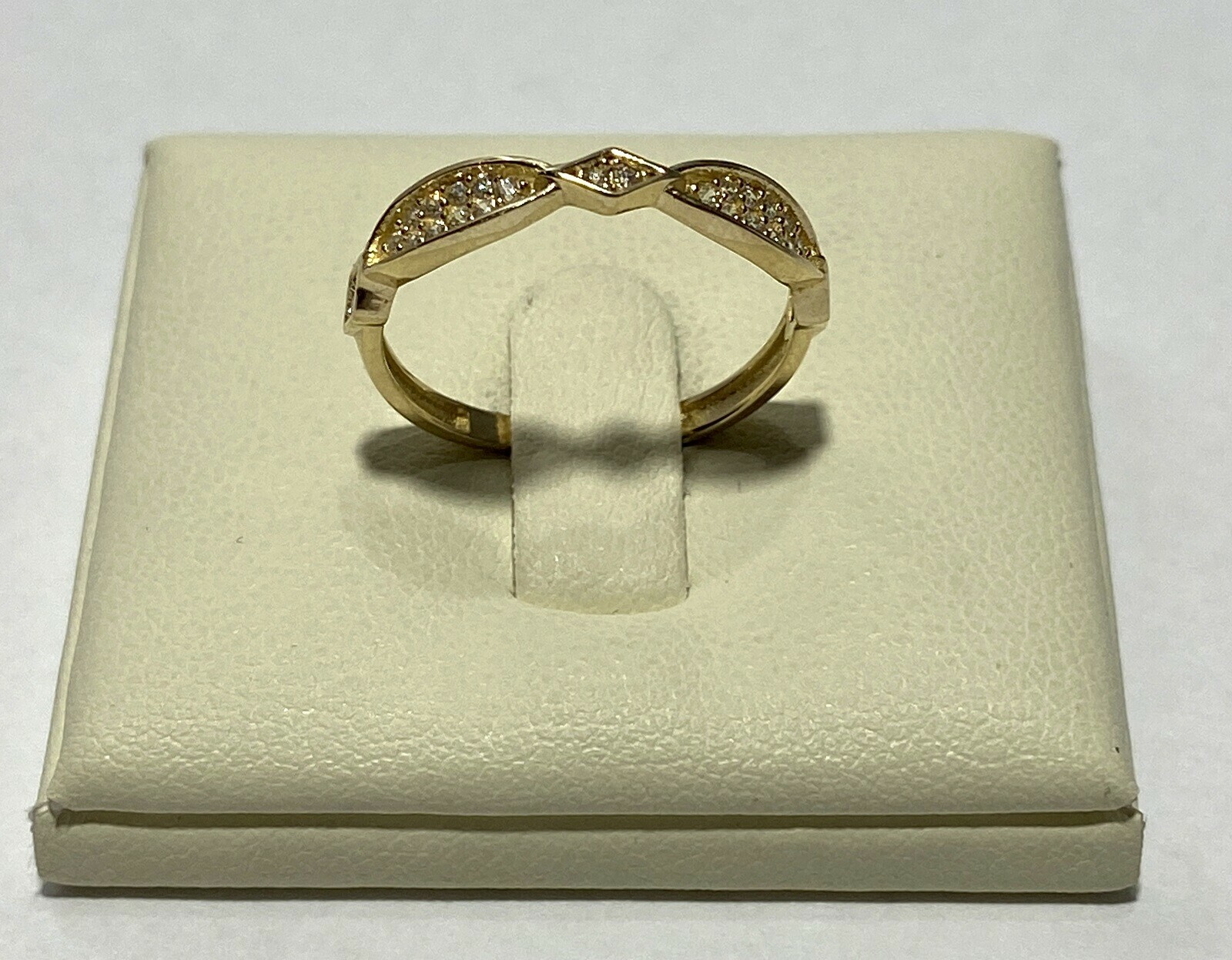 piekny-zloty-pierscionek-585-kolbe-1a-pila