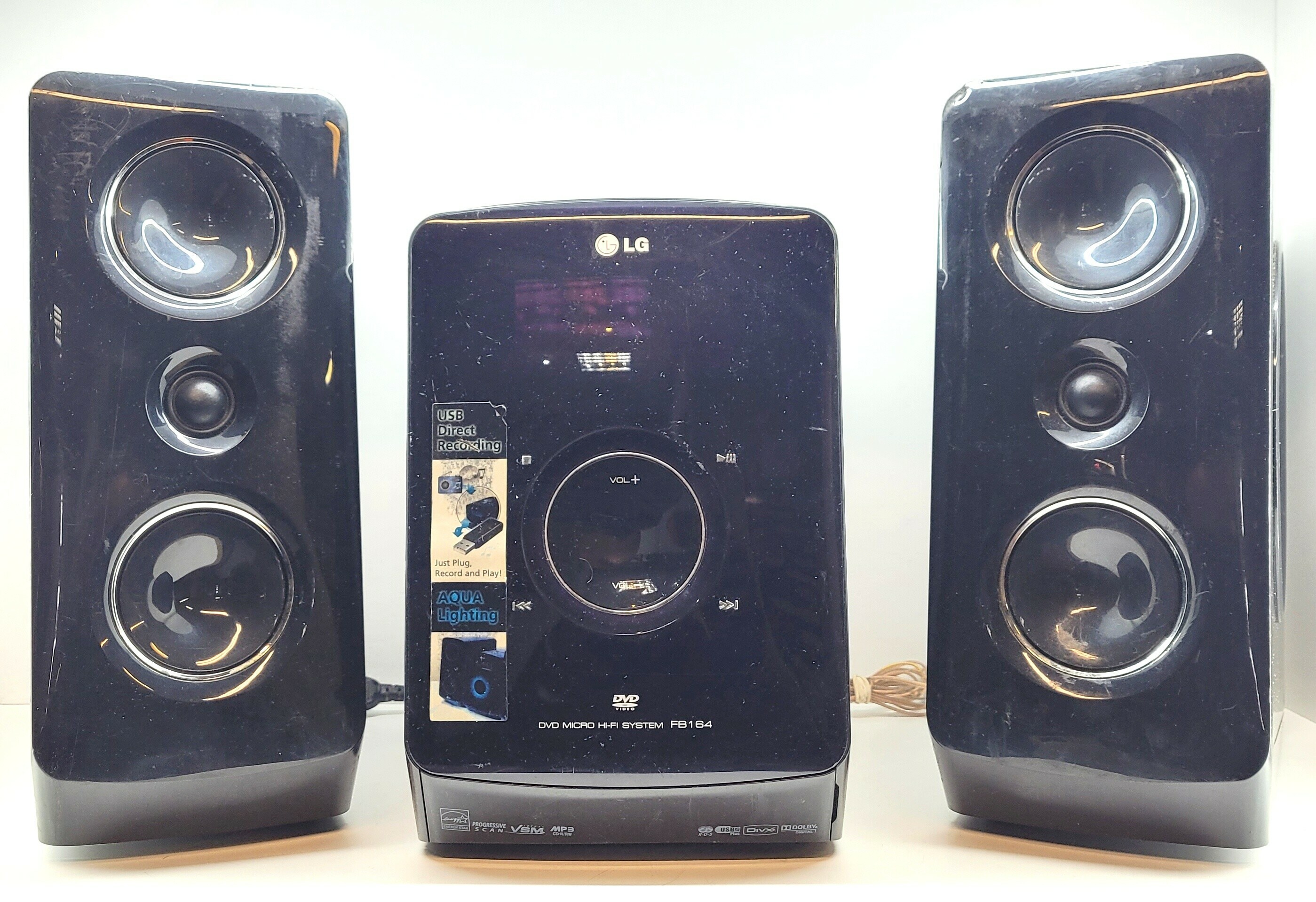 wieza-lg-fb164-d0p-pilot-stan-uzywany