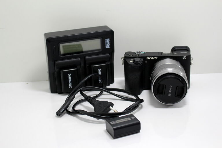 APARAT SONY ALPHA A6500