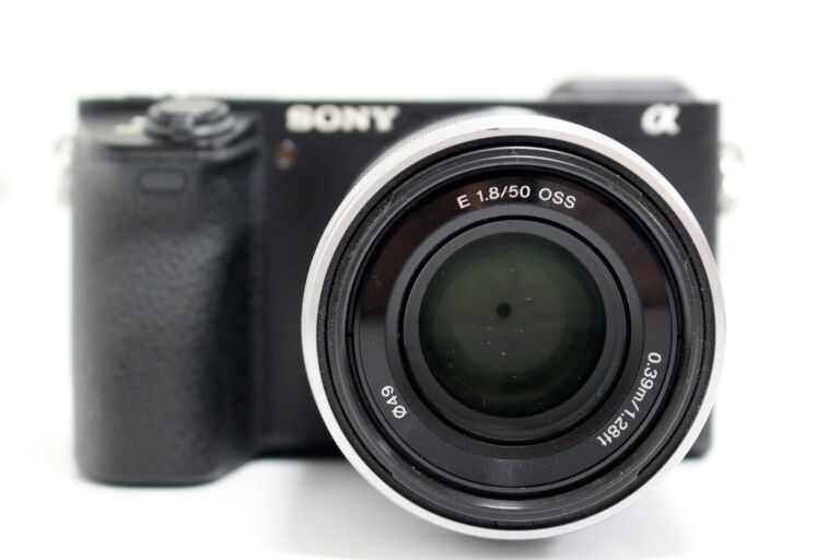 APARAT SONY ALPHA A6500