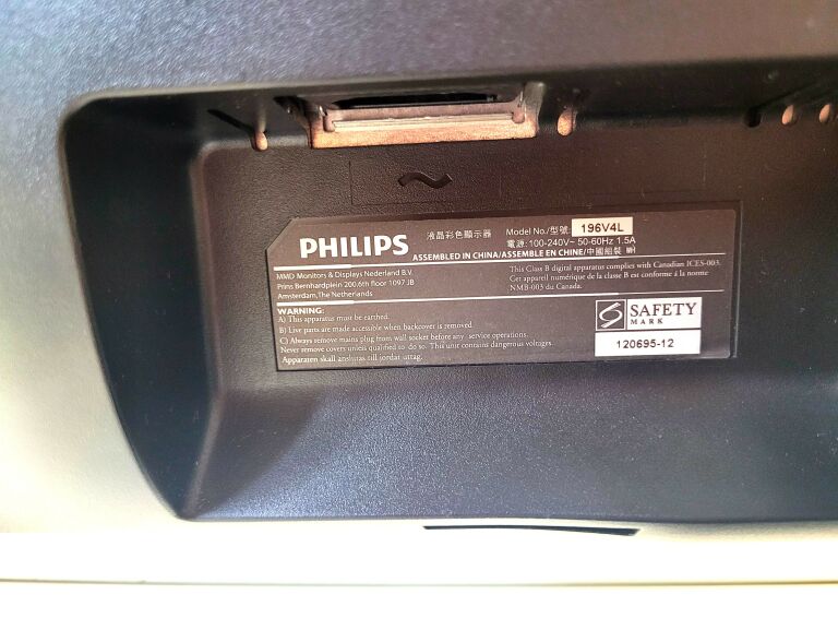 MONITOR PHILIPS 196V4L