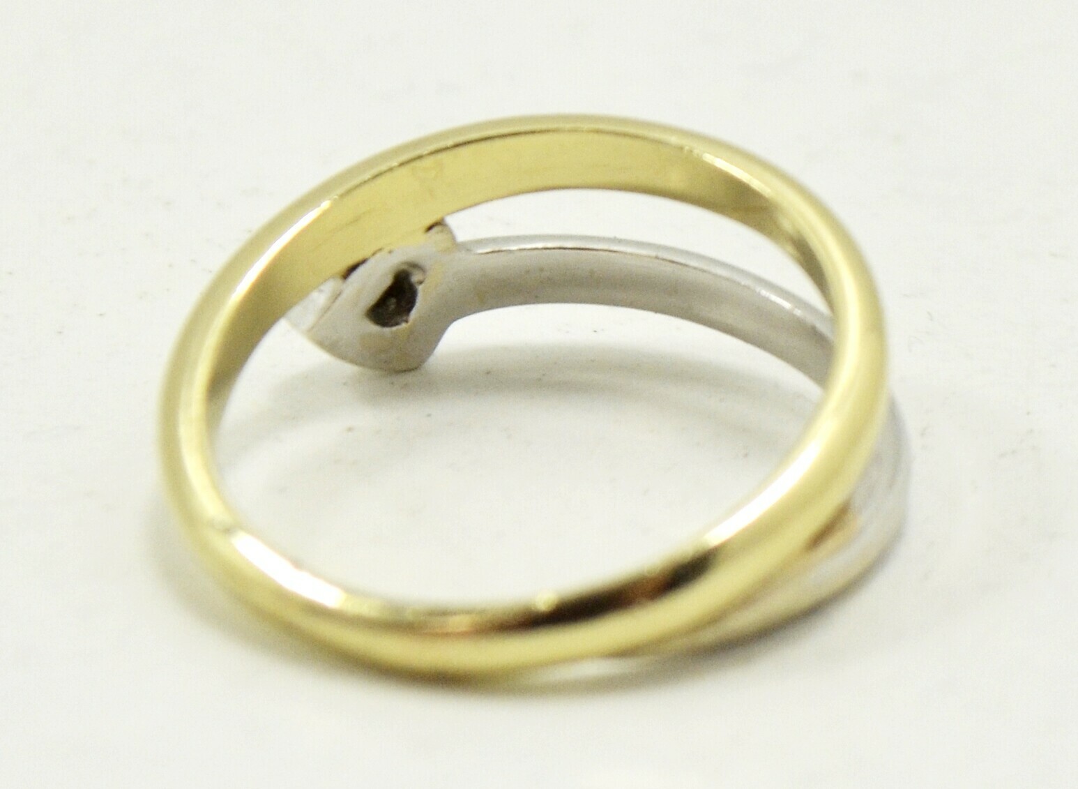 zloty-pierscionek-585-319-g-r-14-0025-ct-diament-plec-15851-1