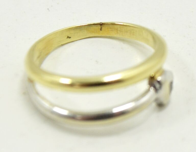 zloty-pierscionek-585-319-g-r-14-0025-ct-diament-material-15835-2