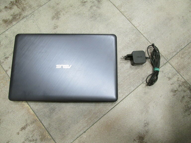 LAPTOP ASUS F543M 256GB SSD/4GB/CELERON N4000