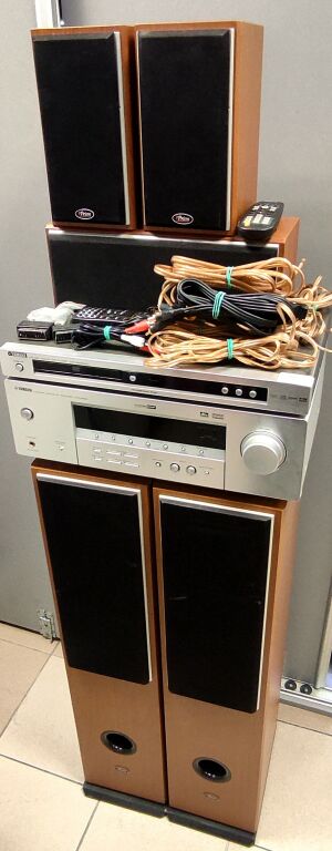 KINO DOMOWE YAMAHA HTR-5930 + KOLUMNY 5.1