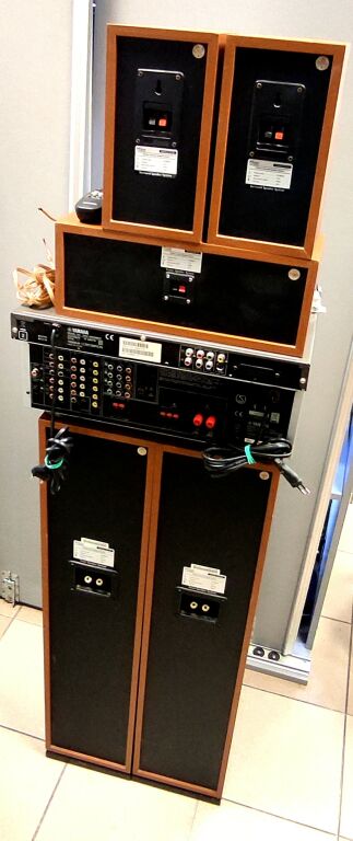 KINO DOMOWE YAMAHA HTR-5930 + KOLUMNY 5.1