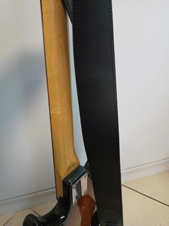 GITARA BASOWA FENDER MB-4