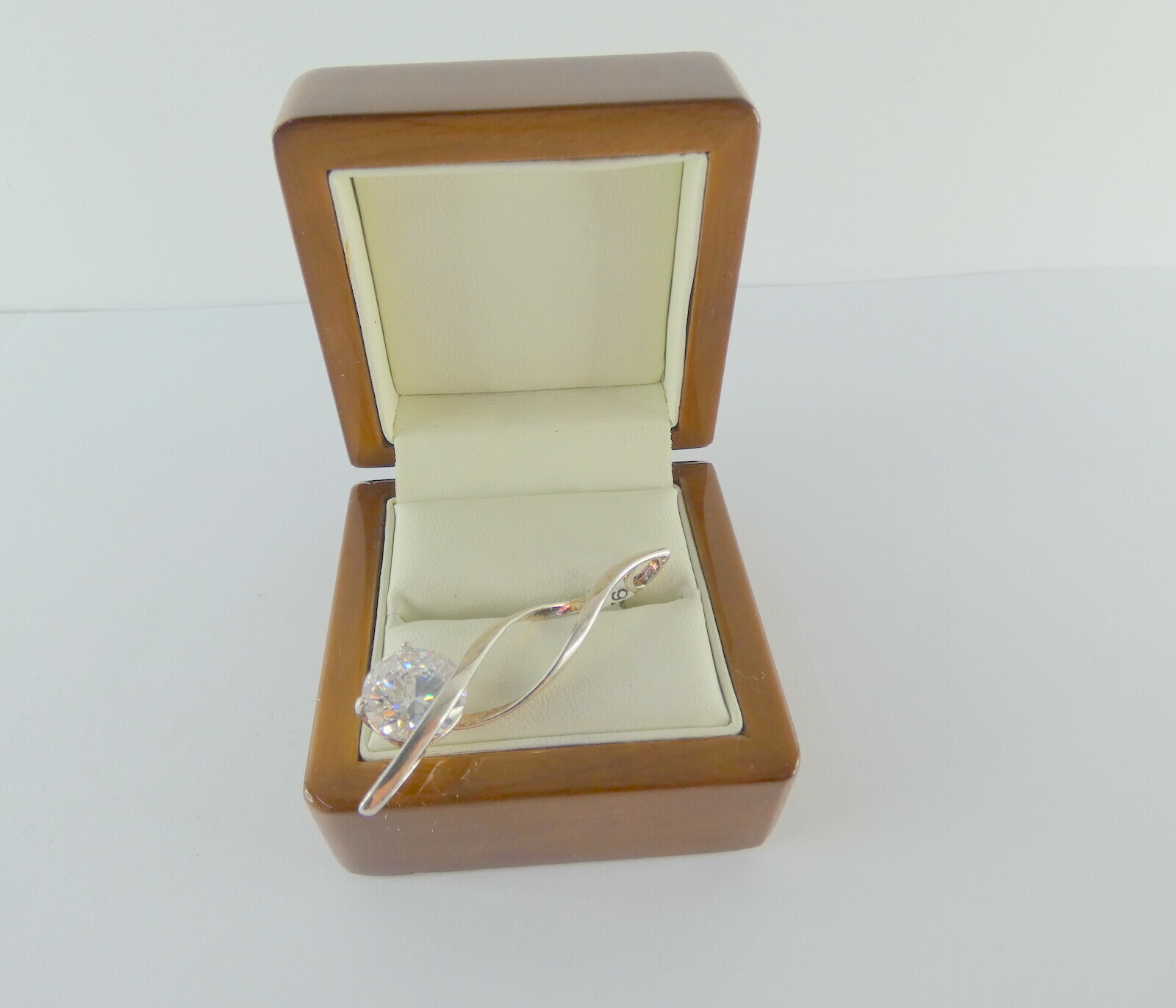 srebrna-zawieszka-zawijana-528g-925-stan-11323-2