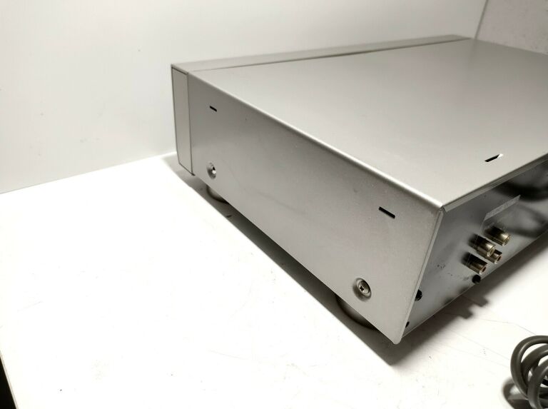 SONY CDP-597 COMPACT DISC PLAYER