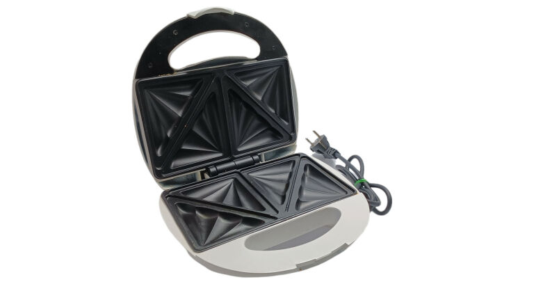 opiekacz-zelmer-zsm1001s-700w-stan-uzywany