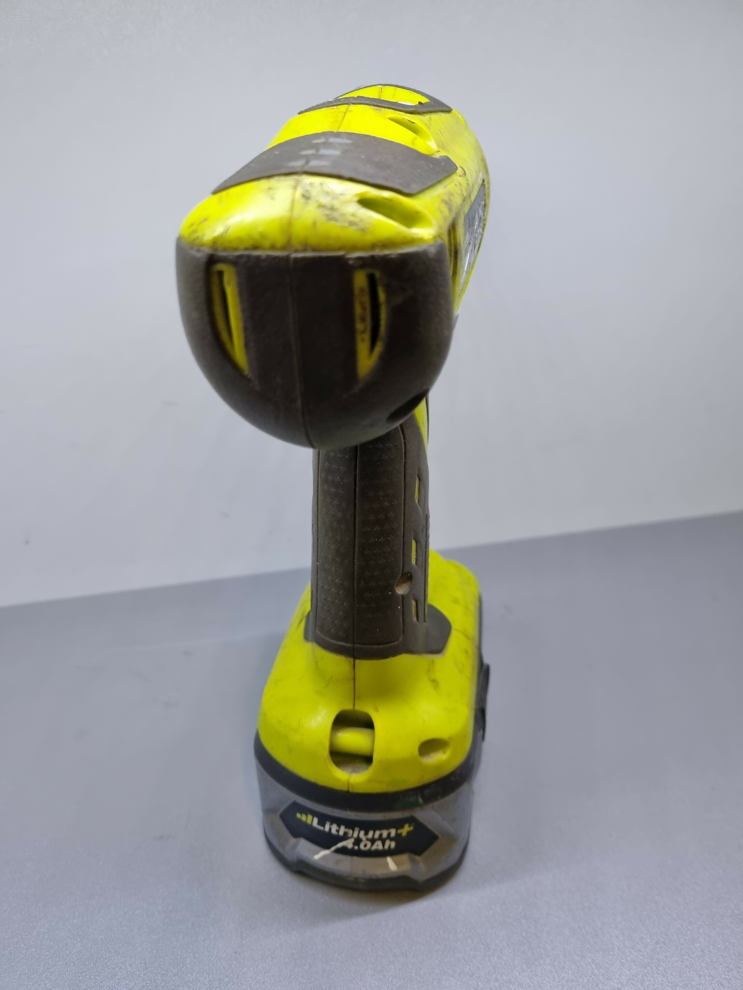 wkretarka-ryobi-llcdi1802-18v-ladowarka-napiecie-v-18-v