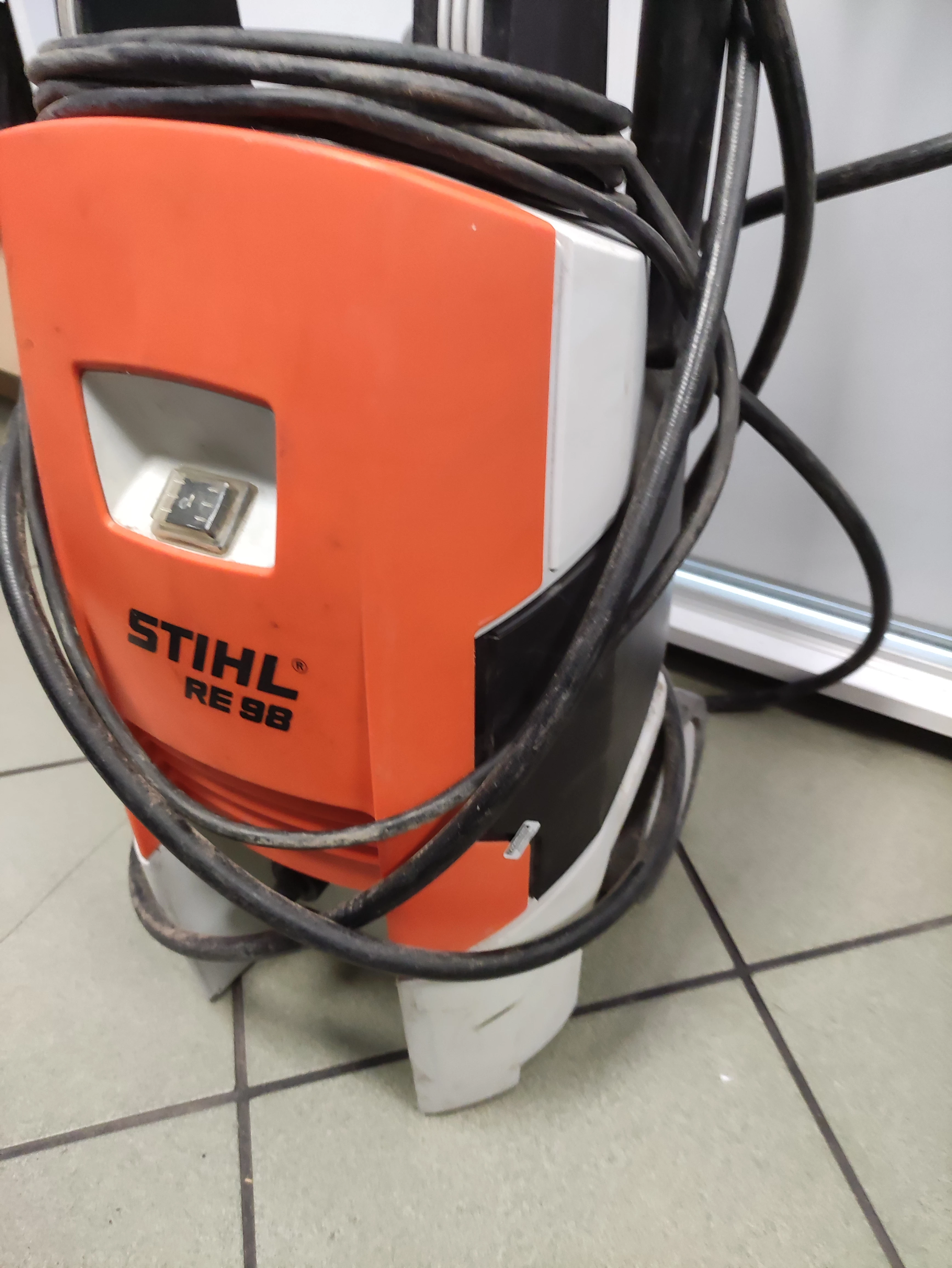 myjka-cisnieniowa-stihl-re-98-maksymalna-moc-1700