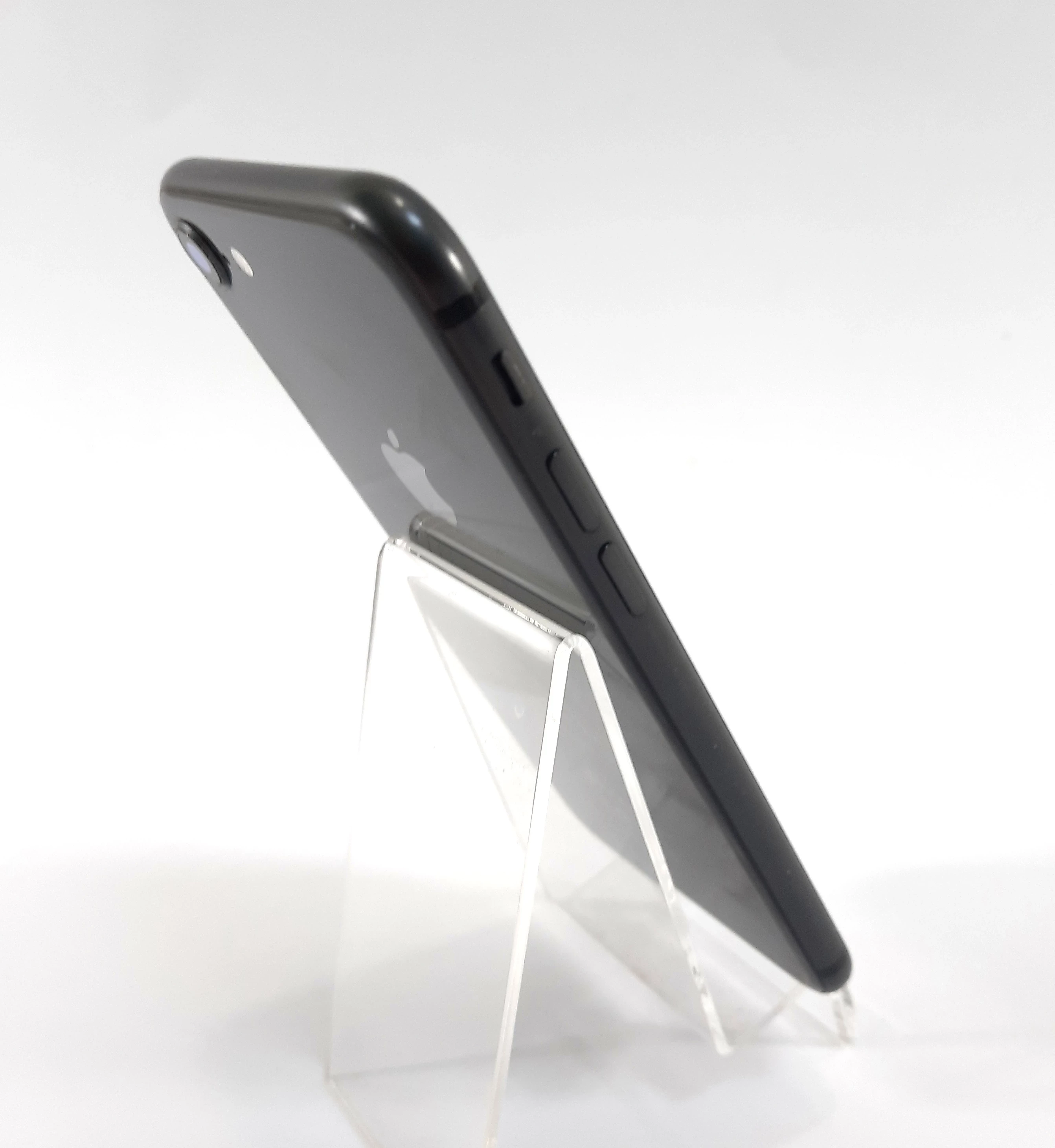 telefon-apple-iphone-8-64-gb-87-bateria-ean-190198450821