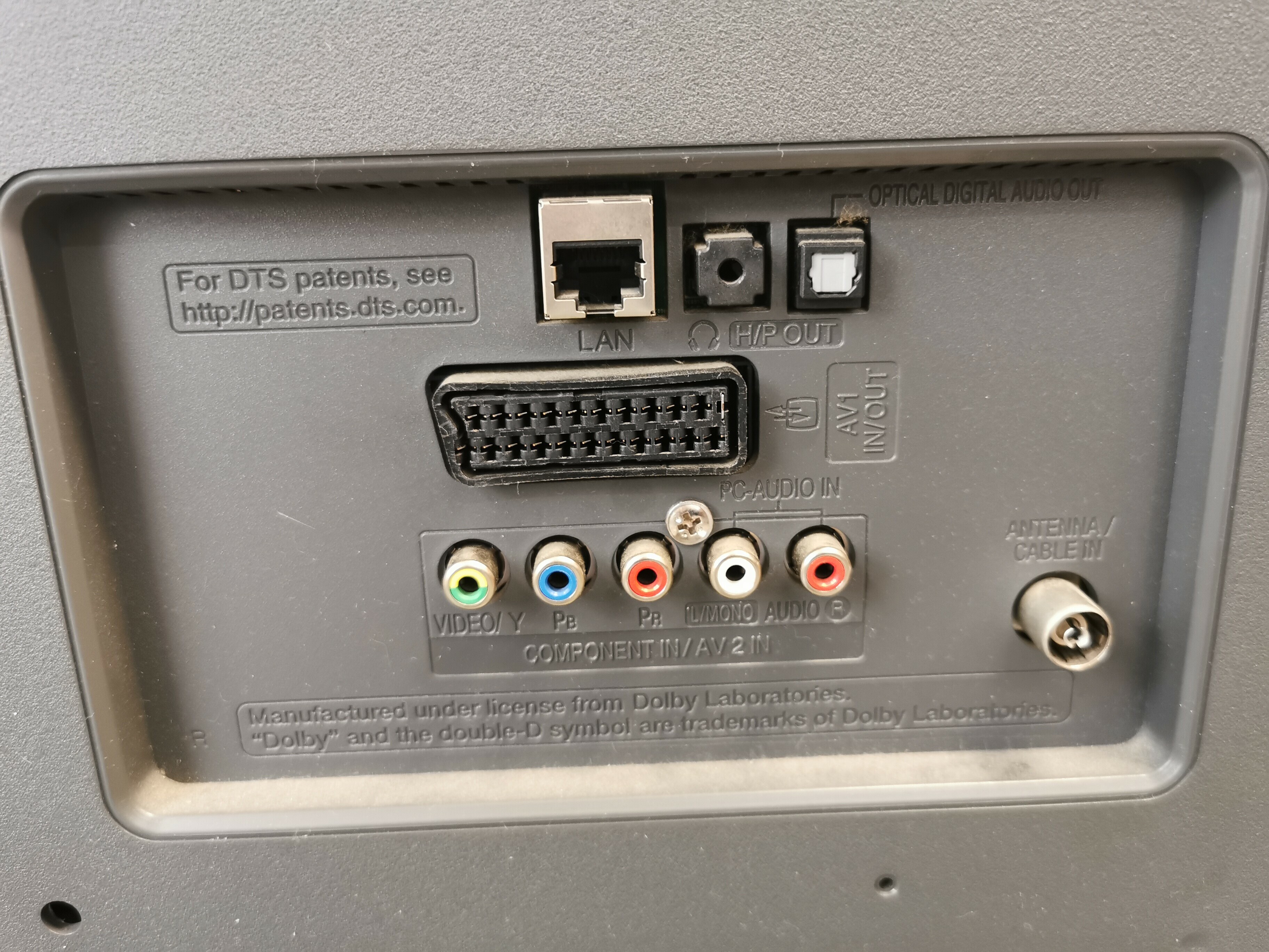 telewizor-lg-47lb5700-komplet-rozdzielczosc-ekranu-px-1920-x-1080