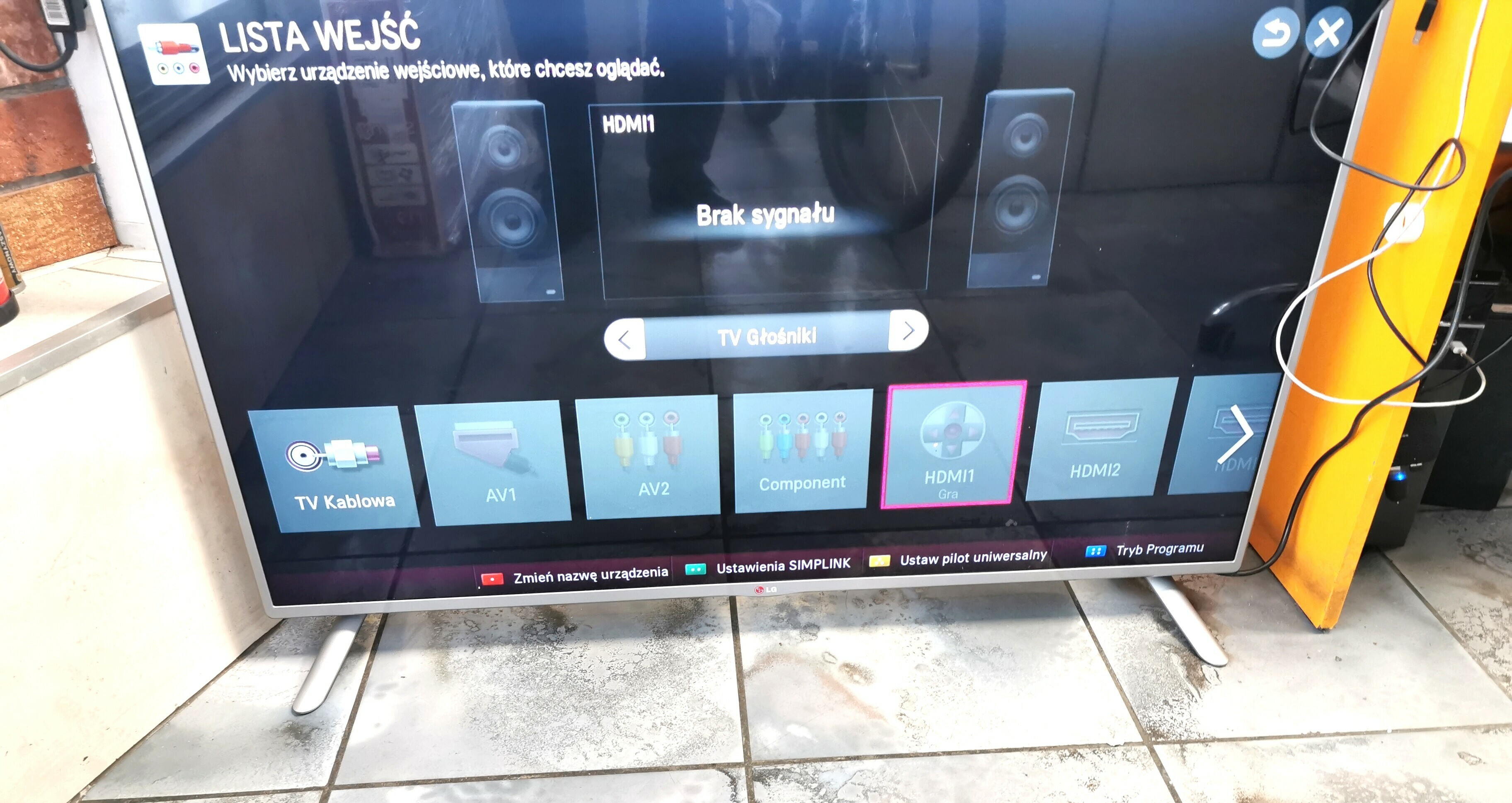 telewizor-lg-47lb5700-komplet-model-47lb5700