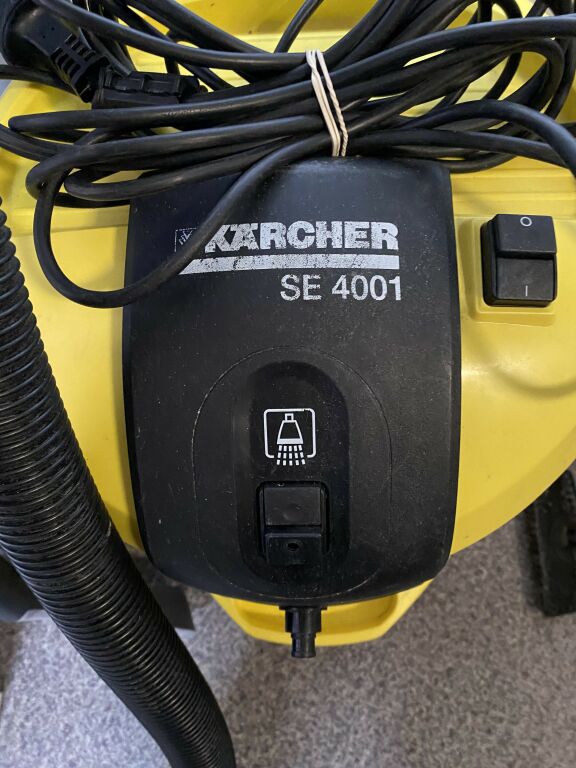 ODKURZACZ PIORĄCY KARCHER SE4001